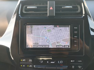 2016 トヨタ PRIUS Ａ - 10