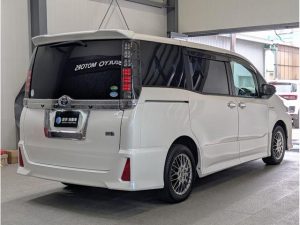 2016 トヨタ VOXY ハイブリッドＺＳ - 7