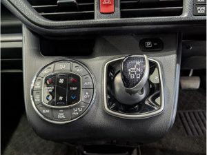 2016 トヨタ VOXY ハイブリッドＺＳ - 10