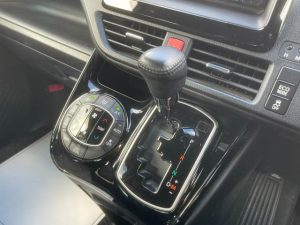 2017 トヨタ VOXY ＺＳ - 18