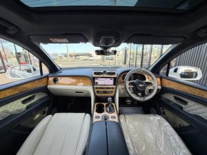 2022 ベントレー BENTAYGA Ｖ８ - 13