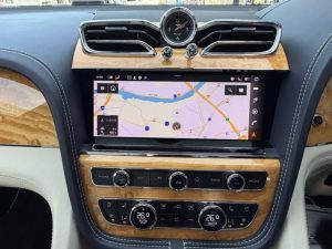 2022 ベントレー BENTAYGA Ｖ８ - 20