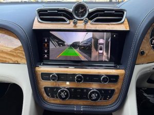 2022 ベントレー BENTAYGA Ｖ８ - 21