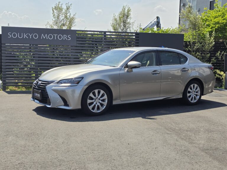 レクサス GS450h version L 創挙自動車店頭