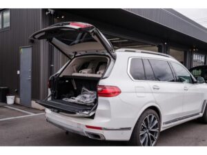 2020 BMW X7 xDrive - 12