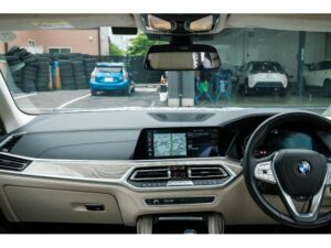 2020 BMW X7 xDrive - 15