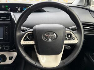 2016 トヨタ PRIUS S - 9