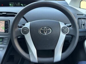 2009 トヨタ PRIUS Sツーリングセレクション - 9