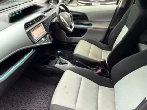 2012 トヨタ AQUA S - 11