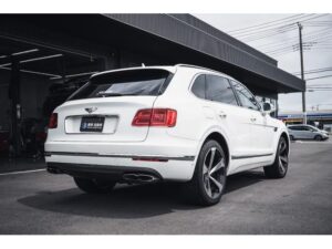 2019 ベントレー BENTAYGA V8 - 8