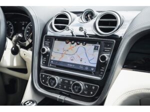 2019 ベントレー BENTAYGA V8 - 10